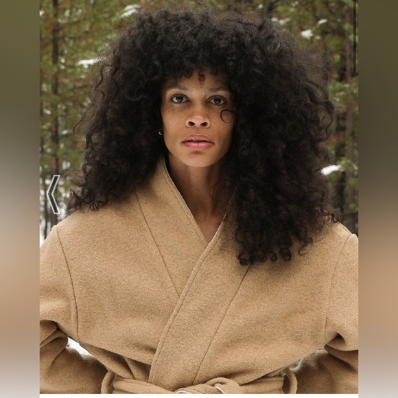 Wool wrap coat - Picture 8 of 16